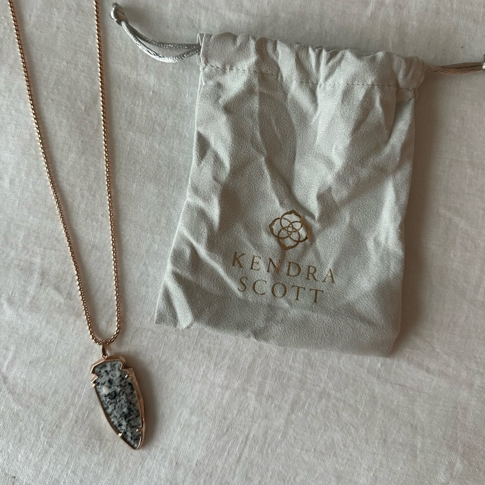 Kendra Scott | Pendant Necklace